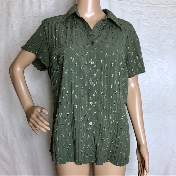 East 5th Tops - Green Embroidered Top